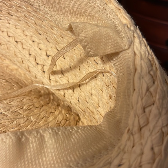 hat - Picture 4 of 4